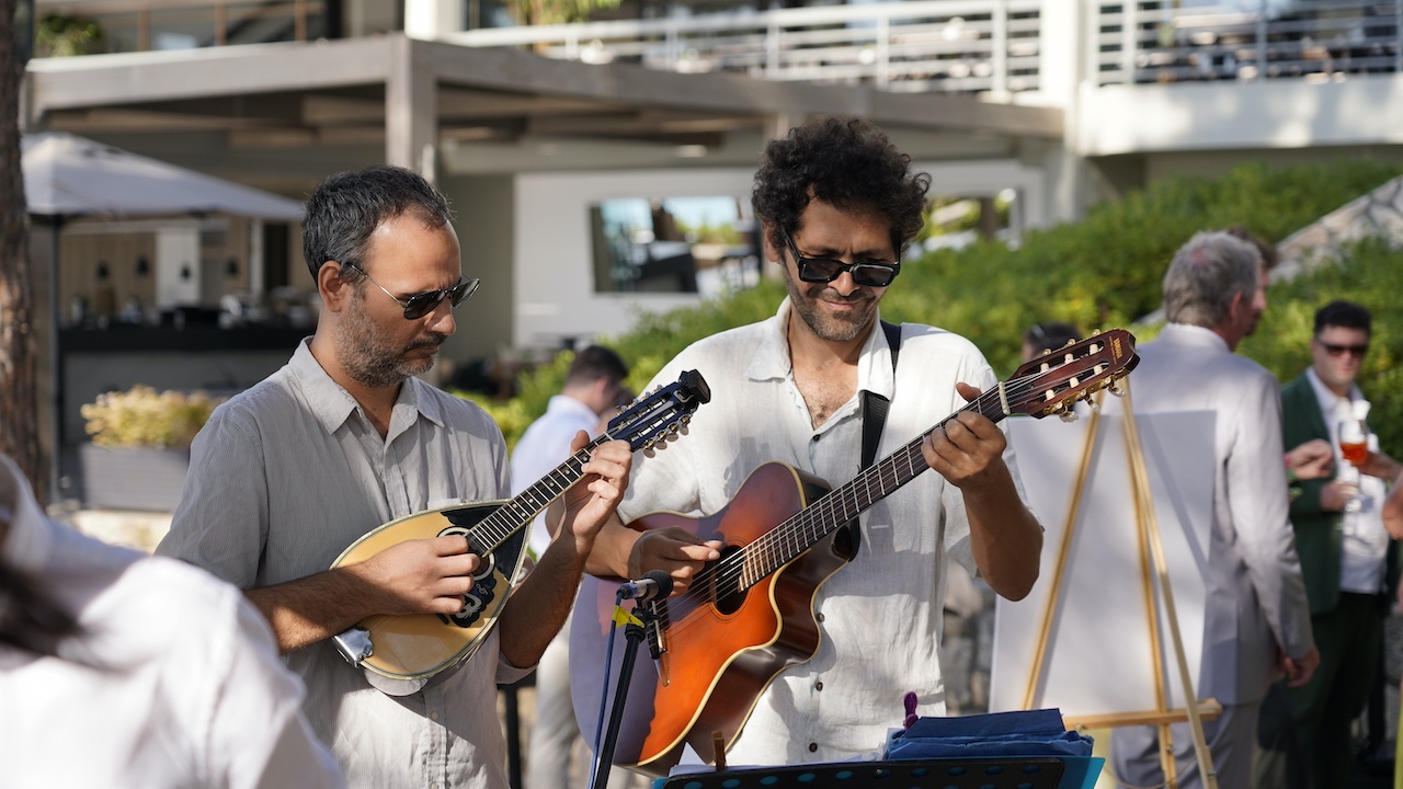 Singapore Strings, Mandolin and Guitar, Kefalonia